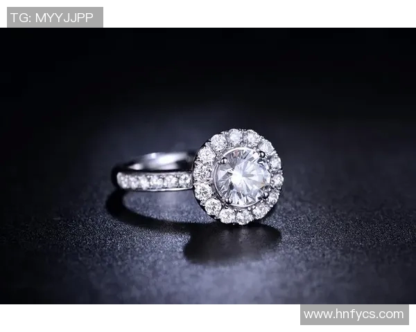 足球明星婚戒高清图片展示揭秘奢华与浪漫的完美结合